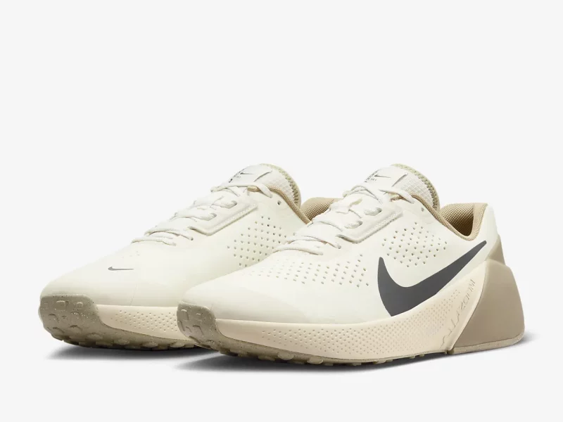 รองเท้าวิ่ง Nike Air Zoom TR 1 